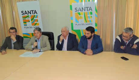 Se firmó el convenio entre la Provincia y el Municipio de Vera por el agua