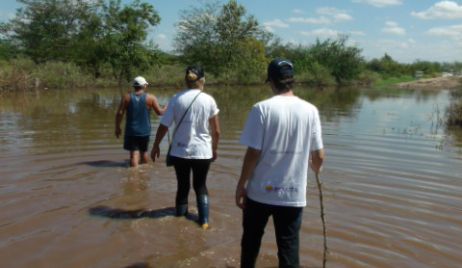 Trabajadores agrarios afectados por las inundaciones cobrarán subsidios otorgados por RENATEA