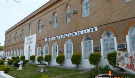 CENTENARIO: La Escuela San Juan Bautista y una exposición de recuerdos