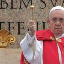 El Papa llamó a los católicos a preguntarse si son como Judas o José