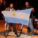 Dos soñadores emprendieron el viaje al Mundial en bicicleta