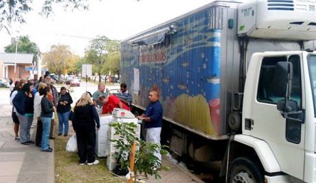 Vuelve el camión de la Economía Popular de Pescados y Mariscos