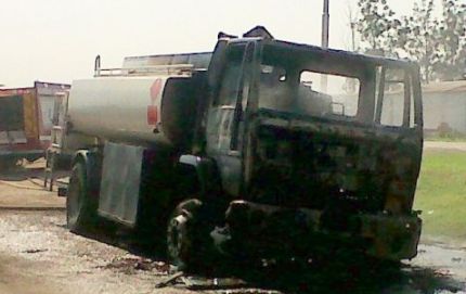 TRASLADARON A ROSARIO AL CAMIONERO QUE SUFRIÓ QUEMADURAS EN EL INCENDIO DE LAS GARZAS.