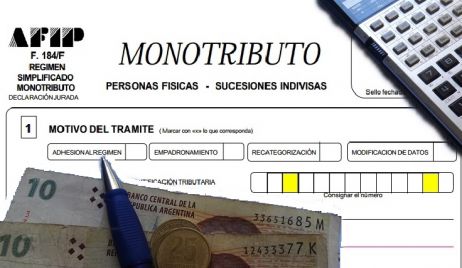 El máximo de facturación y las cuotas del monotributo aumentan un 75%