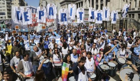 Comienza el paro docente en todo el país: arrancan las clases solo en dos provincias