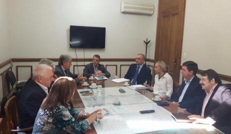 Senadores del PJ se reunieron con Vranicih