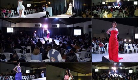 Alejandra impactó con su “CoolTURA” en un gran mega desfile