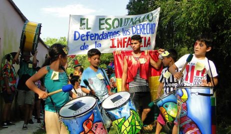 “El Esquinazo” de los niños y niñas en Vera