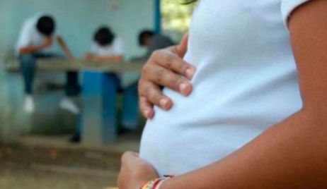 Impulsan un seguro para que las alumnas puedan concurrir con sus hijos a las escuelas