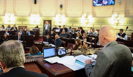 Diputados se reunieron con Baclini e insisten para que Pullaro concurra a la Legislatura