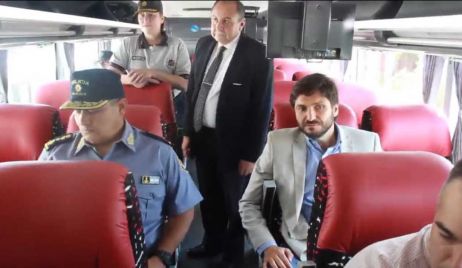 Comienza a circular este lunes el transporte para policías