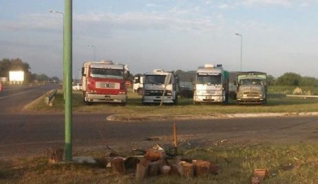 Nueve protestas de los transportistas de cereales en rutas de Santa Fe