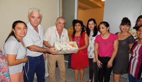 Ansafe Vera en el  acto de habilitación de la escuela secundaria en Los Amores.