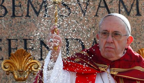 En el Domingo de Ramos, el Papa llamó a los jóvenes a no dejarse silenciar