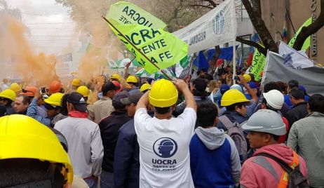 RECONQUISTA: Masiva movilización frente al Concejo Municipal