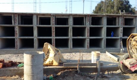 Pedido de informe al ejecutivo municipal sobre construcción de bóvedas en el cementerio de Santa Lucía.