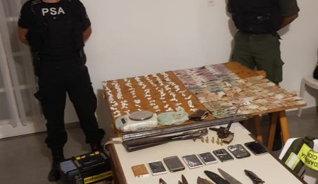 Armas, drogas y dinero secuestrado en Villa Constitución, provincia de Santa Fe