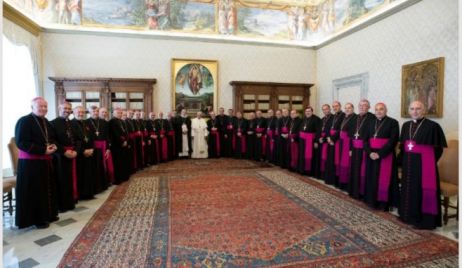 Los obispos aseguran que el Papa les transmitió su “deseo” de visitar la Argentina