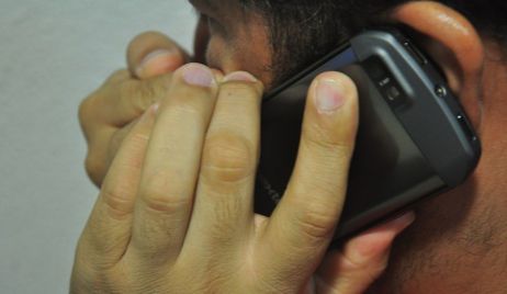 Ordenaron la prisión preventiva de un hombre investigado como coautor de una extorsión telefónica en Avellaneda