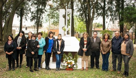 EN EL DIA DEL MAESTRO AMSAFE VERA RECORDÓ A ALDO PIGHIN