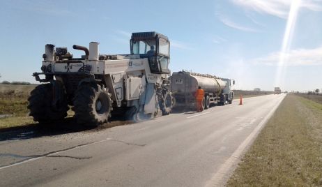 CONTINÚA LA RECONSTRUCCIÓN DE LA RUTA 11 CON IMPORTANTES TRABAJOS ENTRE CHACO Y SANTA FE