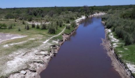 Encontraron  el cuerpo sin vida de una joven mujer a orillas del Arroyo El Toba