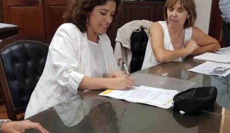 Paula Mitre firmó un convenio con el Ministerio de Obras Públicas de la Nación