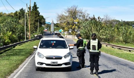 SE INTENSIFICA LOS CONTROLES EN LOS PUESTOS SANITARIOS EN RUTAS SANTAFESINAS Y LÍMITES INTERPROVINCIALES