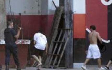 El Sindicato de Prensa repudió la agresión que sufrió un reportero gráfico en el Coloso
