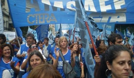 Comenzó el paro de los docentes santafesinos por 48 horas