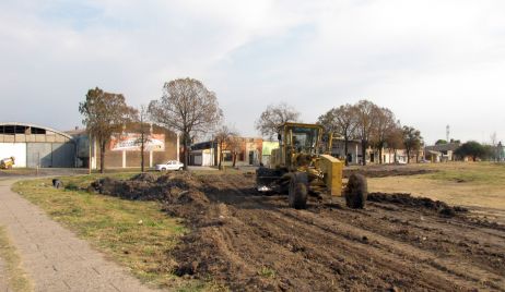 COMENZÓ LA OBRA DEL ANFITEATRO EN EL PASEO FERROVIARIO