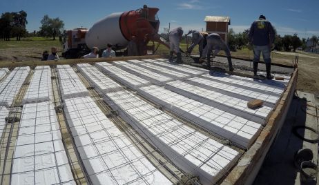 Avanzan los trabajos en el anfiteatro del Paseo Ferroviario