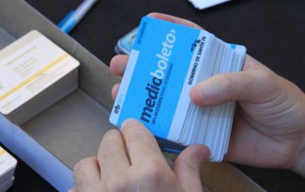 Extienden la vigencia de las credenciales del medio boleto estudiantil 2012