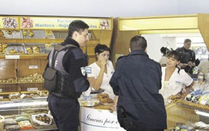 Robo a panadería: hallanaron una vivienda
