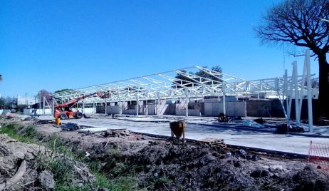 Avanza la infraestructura de la estación terminal de ómnibus en Calchaquí