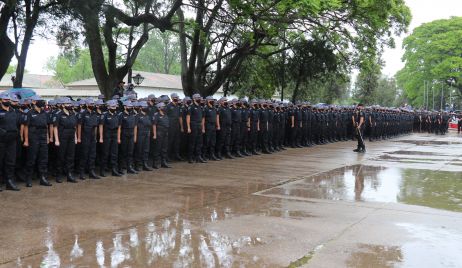 LOS POLICÍAS QUE EGRESARÁN DEL ISEP REALIZARON UNA MUESTRA ACADÉMICA