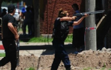 Demandaron al Estado provincial por la muerte de un joven durante los saqueos de diciembre 