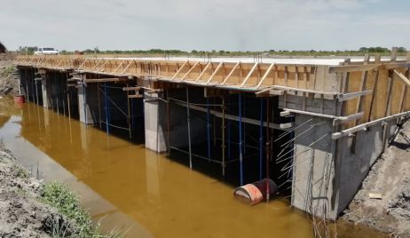 SE ENCUENTRA EN SU ETAPA FINAL LA CONSTRUCCIÓN DEL NUEVO PUENTE SOBRE LAGUNA LA VERDECITA