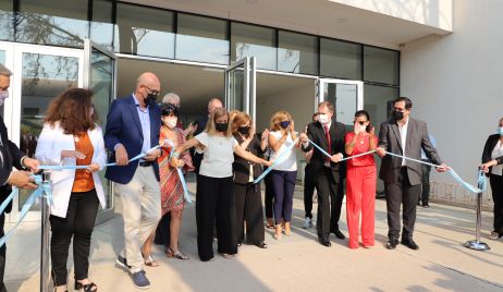 PEROTTI INAUGURÓ EL NUEVO EDIFICIO DEL INSTITUTO DE PROFESORADO N°4 