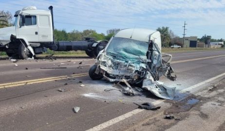 CALCHAQUI: Accidente sobre Ruta 11