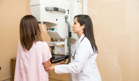 Cáncer de mama: mitos sobre las mamografías