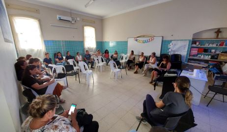 CAPACITACIÓN DEL PERSONAL DE SALUD SOBRE SALUD MENTAL Y VIOLENCIA DE GÉNERO EN EL HOSPITAL DE VERA