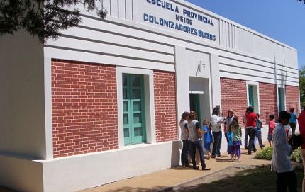 CENTENARIO ESCOLAR EN NUEVA ROMANG
