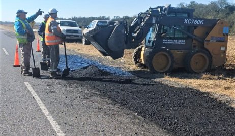 VIALIDAD NACIONAL TRABAJA EN EL NORTE DE SANTA FE SOBRE RN 11 Y EN RN 98