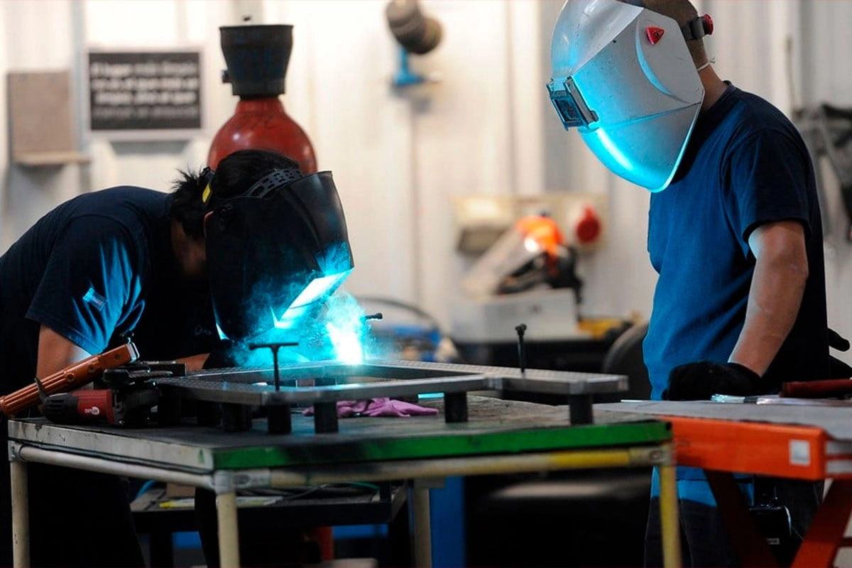 Se derrumba la cantidad de trabajadores que aportan a la seguridad social