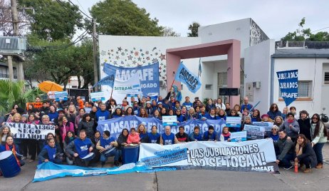 PROTESTA FRENTE A LA REGIÓN II