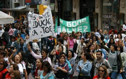 FUE ACEPTADA POR LOS DOCENTE LA PROPUESTA DEL GOBIERNO