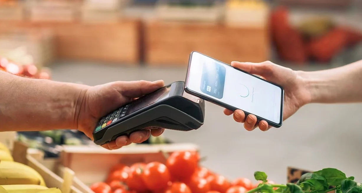 La billetera virtual Mercado Pago deberá cesar el cobro de un préstamo solicitado mediante una estafa a nombre de una empresa gastronómica de la ciudad de Santa Fe