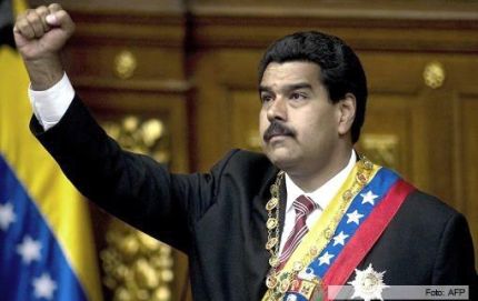 Maduro juró con un fuerte respaldo popular y de los países de la región