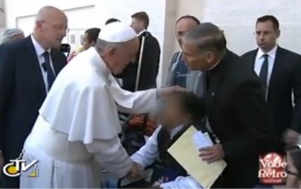 Niegan que el Papa haya practicado un exorcismo